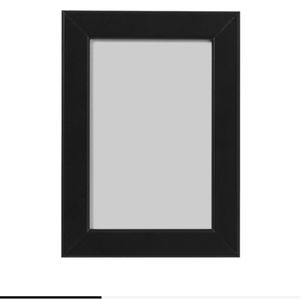 2 IKEA Black Frame 4x6